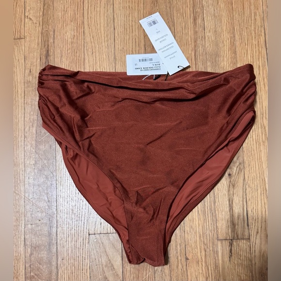 Veronica Beard VARNIER BOTTOM in GOLDEN SAND - Picture 3 of 6